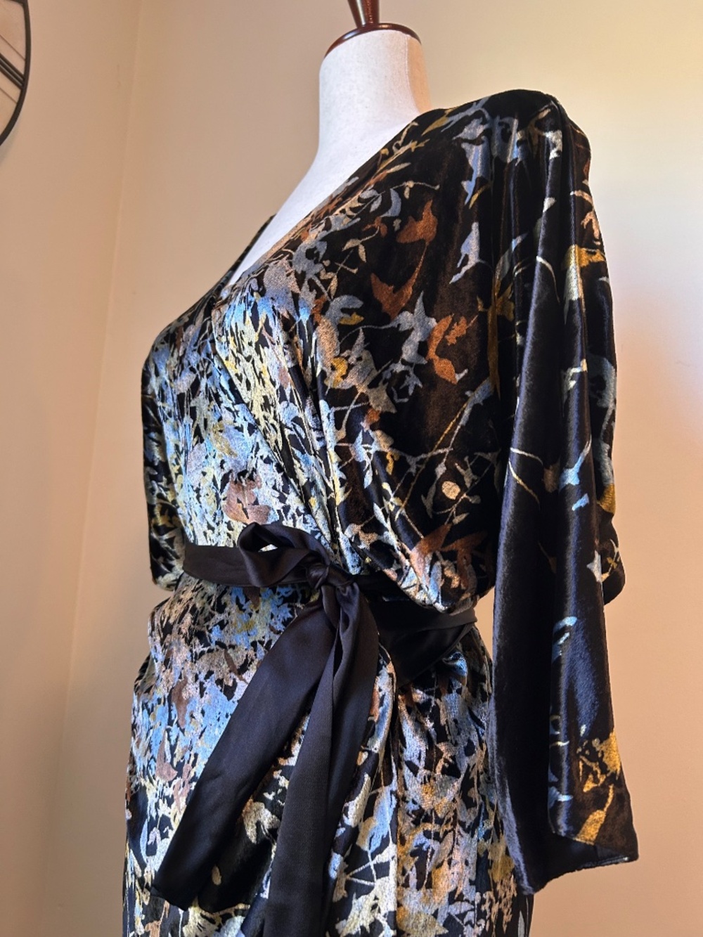 DVF Grano Velvet Wrap Dress Black Floral Botanical Silk 10